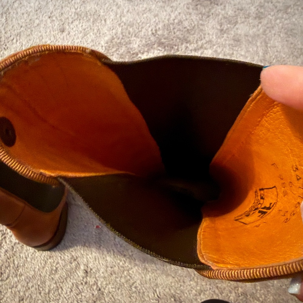 NEW 6 Frye Brown Leather Riding Boot - Picture 11 of 11